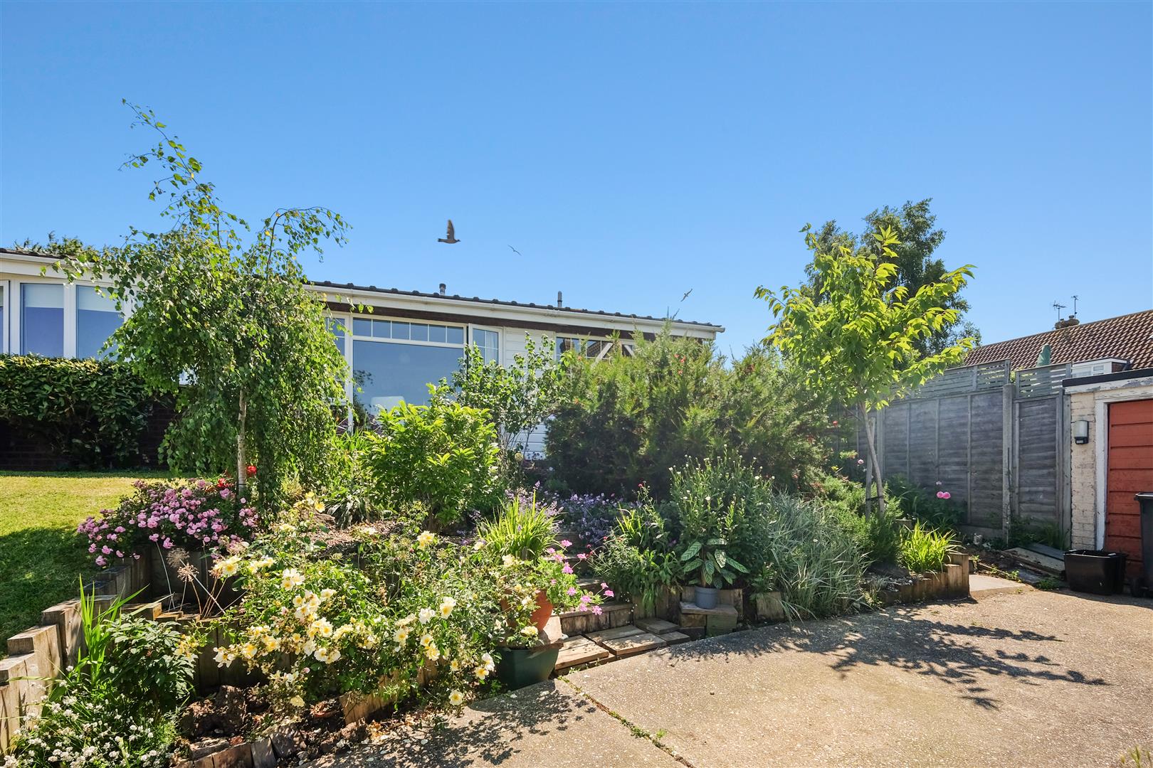 2 Bed, 1 Bath Property For Sale in Kingfisher Close, CT5 4DU